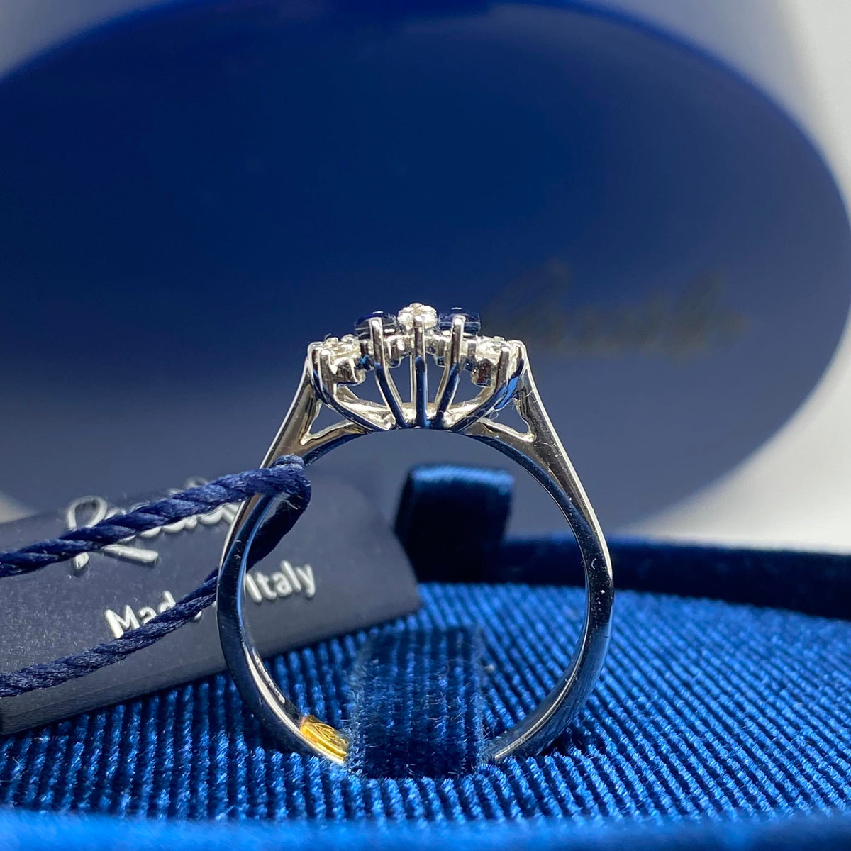 Anello Donna Recarlo con Diamanti e Zaffiri Ct. 0.23