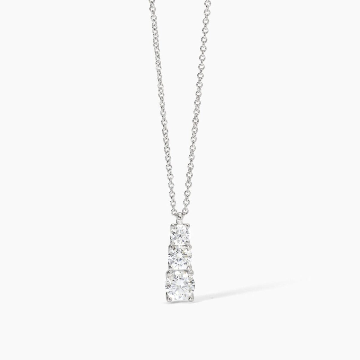 Collana Donna Mabina con Trilogy a Scalare in Argento con Zirconi