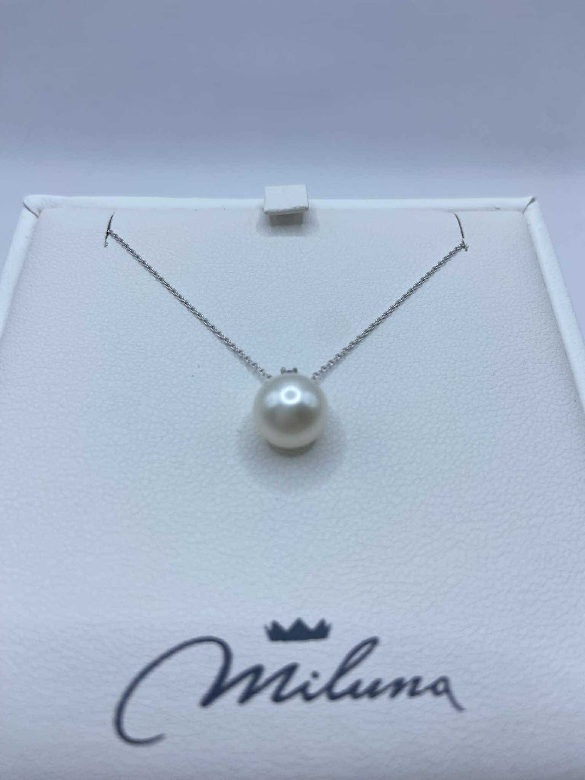 Collana Miluna in Oro 18KT 18KT con Perla 7,5-8 e Diamante