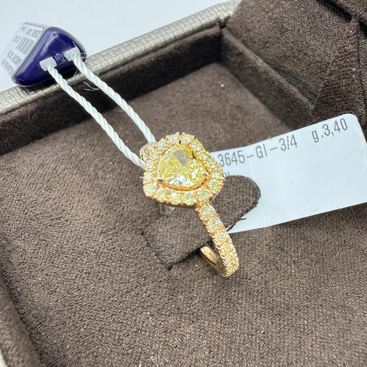 Anello Donna Crivelli in Oro 18KT Rosè e Diamanti Fancy a Cuore