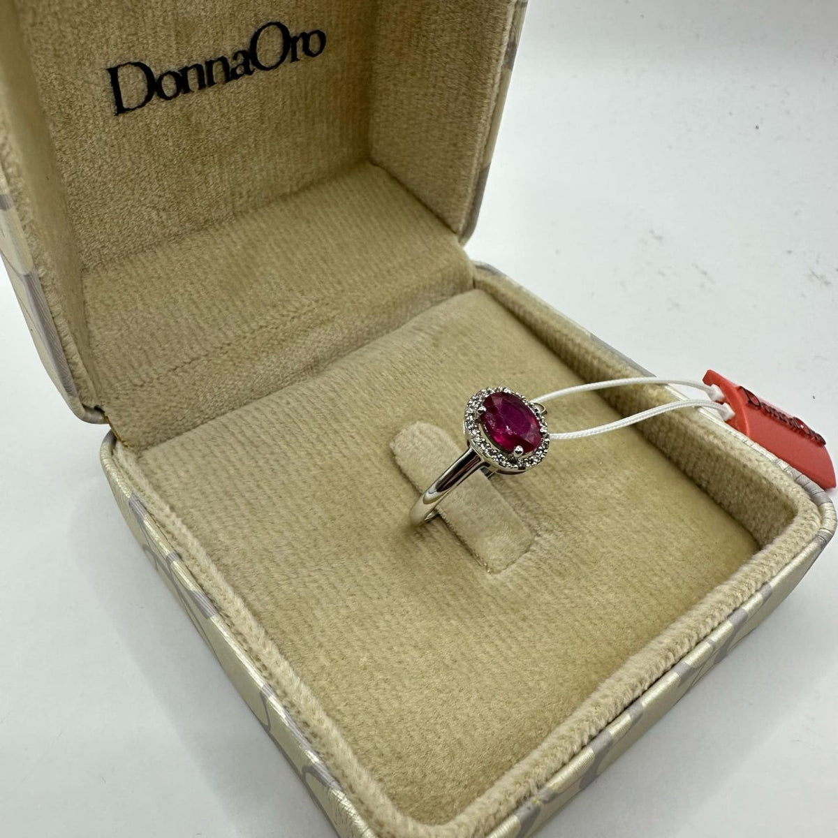 Anello Rosetta Donna Oro 18KT con Rubino Ct. 0.90 e Diamanti