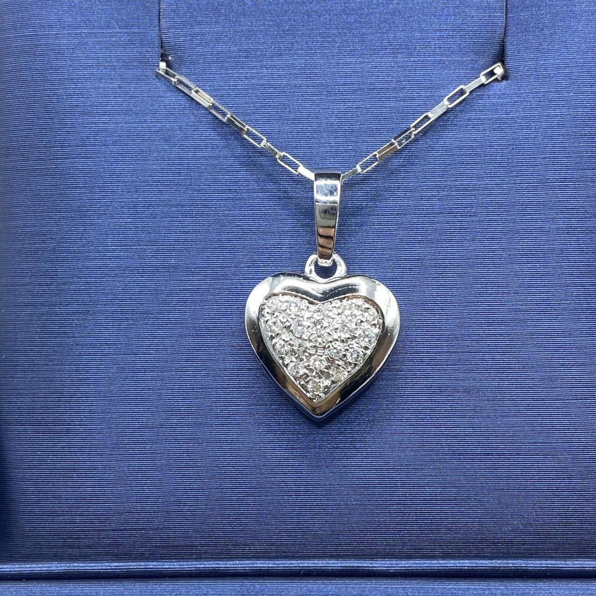 Collana a Cuore Donna in Oro 18KT 18KT e Diamanti Ct 0.18