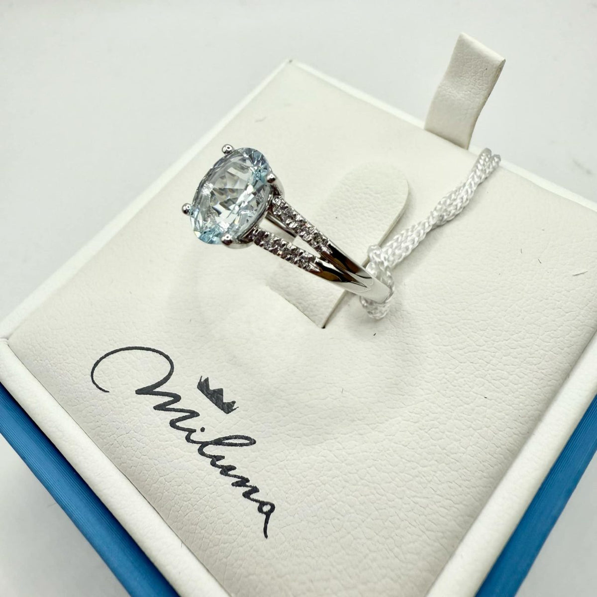 Anello Miluna in Oro 18KT 18KT con Diamanti e Acquamarina Ct. 1.00