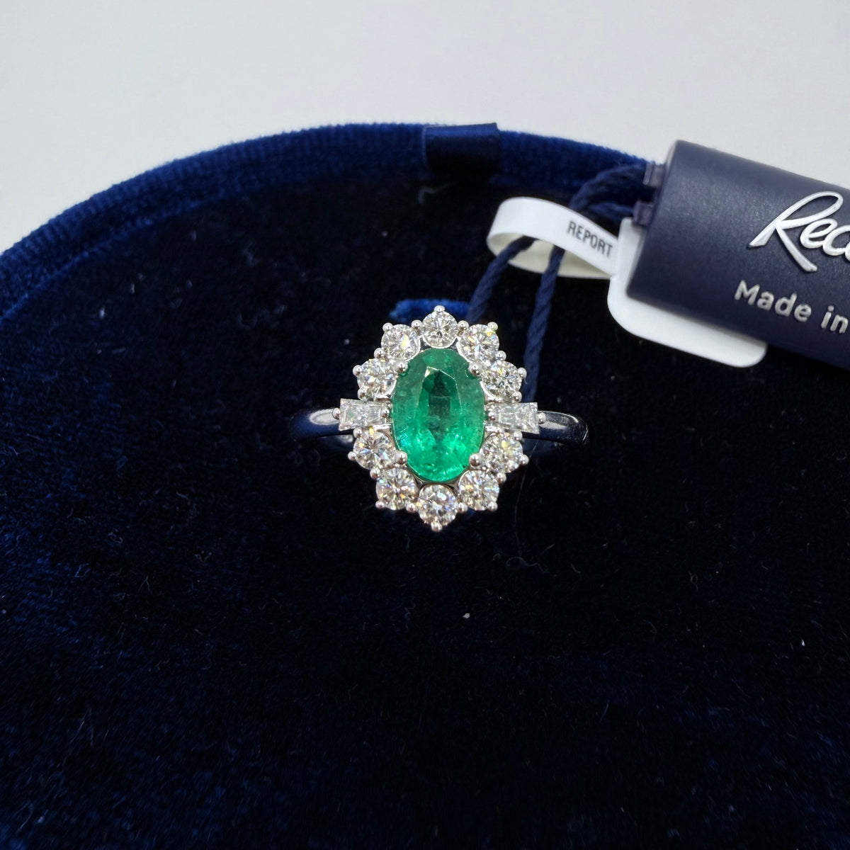Anello Recarlo con Diamanti e Smeraldo ct. 0,82