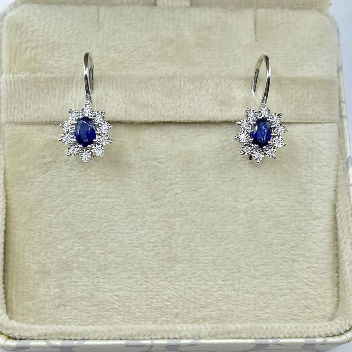 Orecchini Donna Oro 18KT con Zaffiri Ct. 1.10 e Diamanti