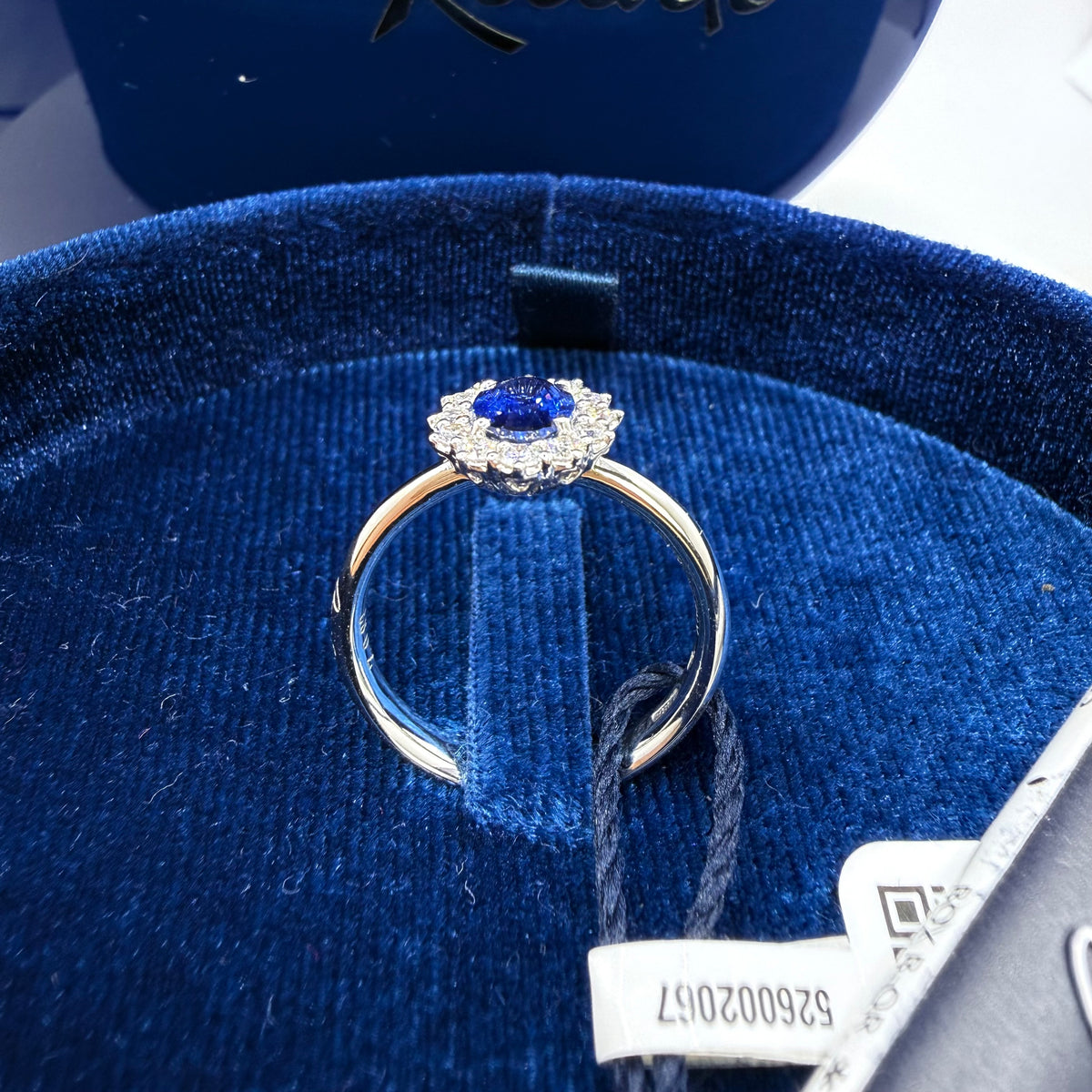 Anello Donna Recarlo con Diamanti e Zaffiro Ct. 0,83
