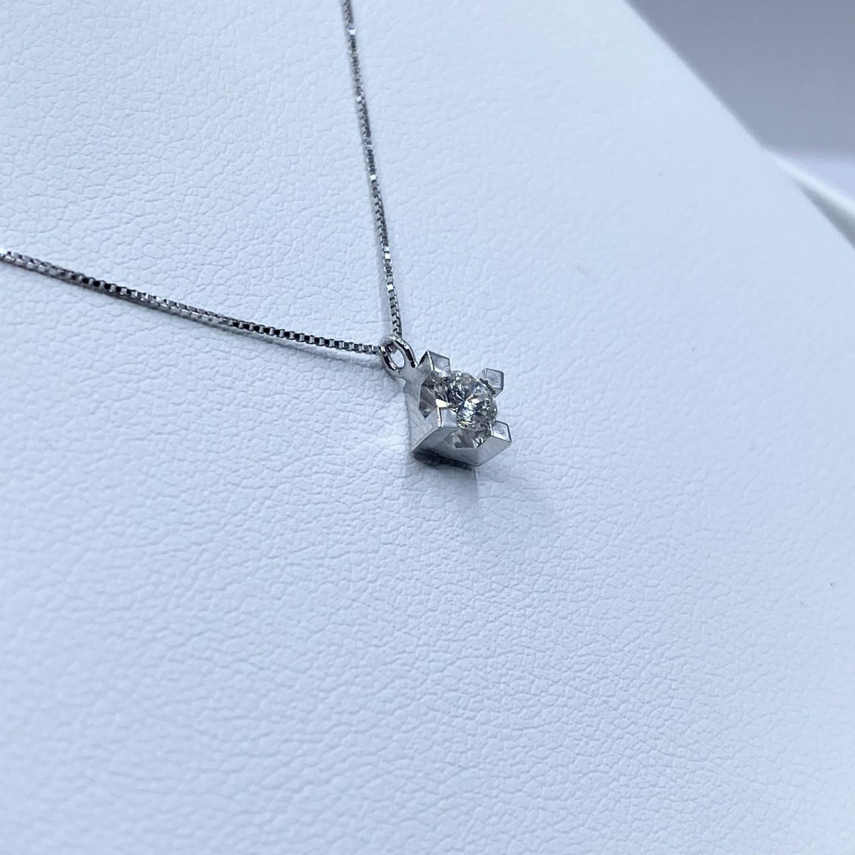 Collana Punto Luce PG Gioielli con Diamante Ct. 0.24