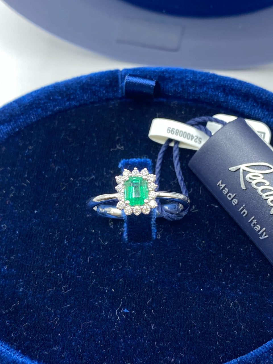 Anello Recarlo con Diamanti e Smeraldo Ct 0,48