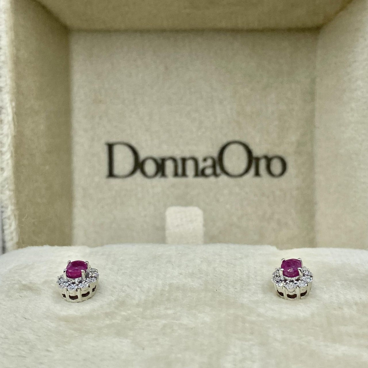 Orecchini Donna Oro 18KT con Rubini Ct. 0.40 e Diamanti