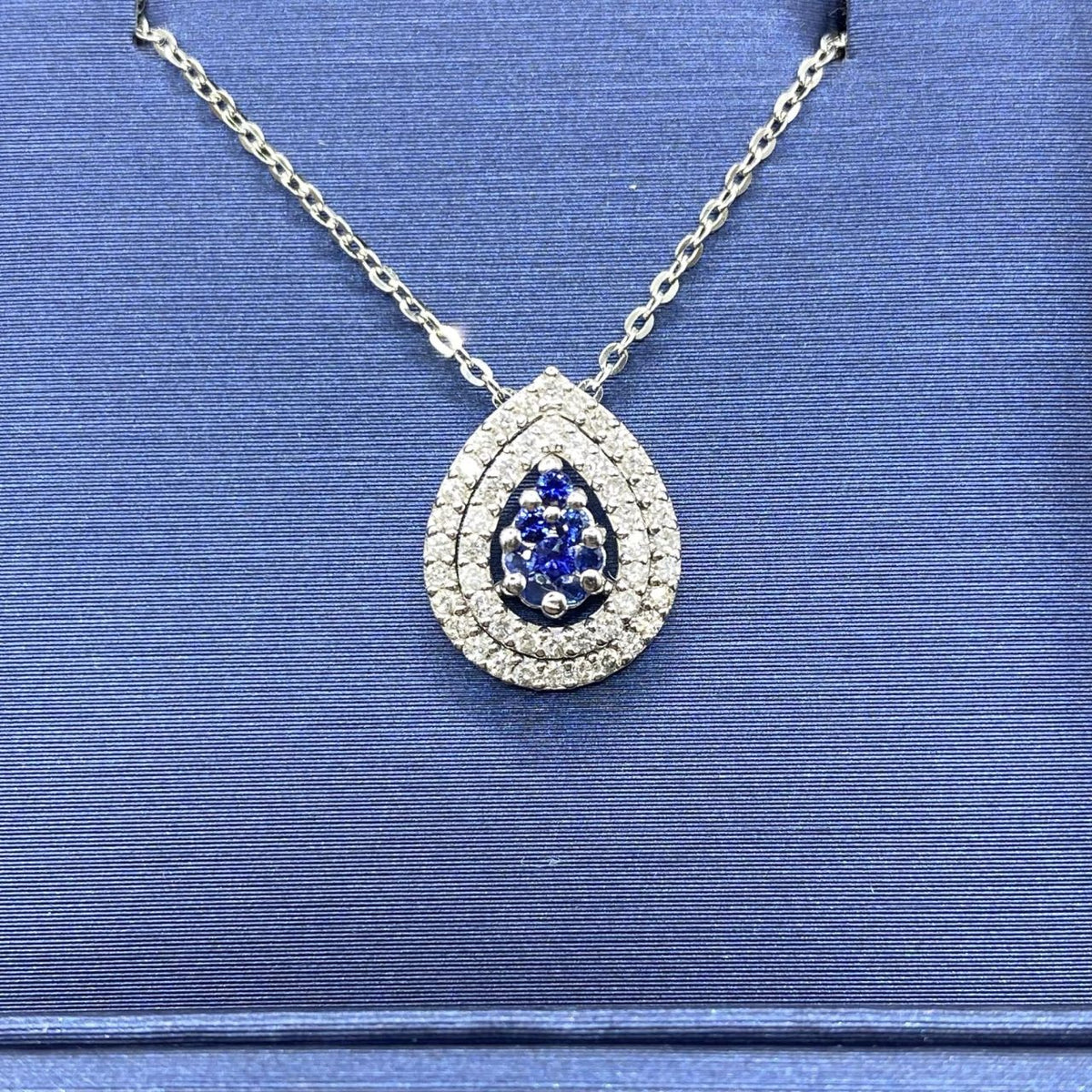 Collana Comete a Goccia in Oro 18KT con Zaffiri Ct.0,15 e Diamanti
