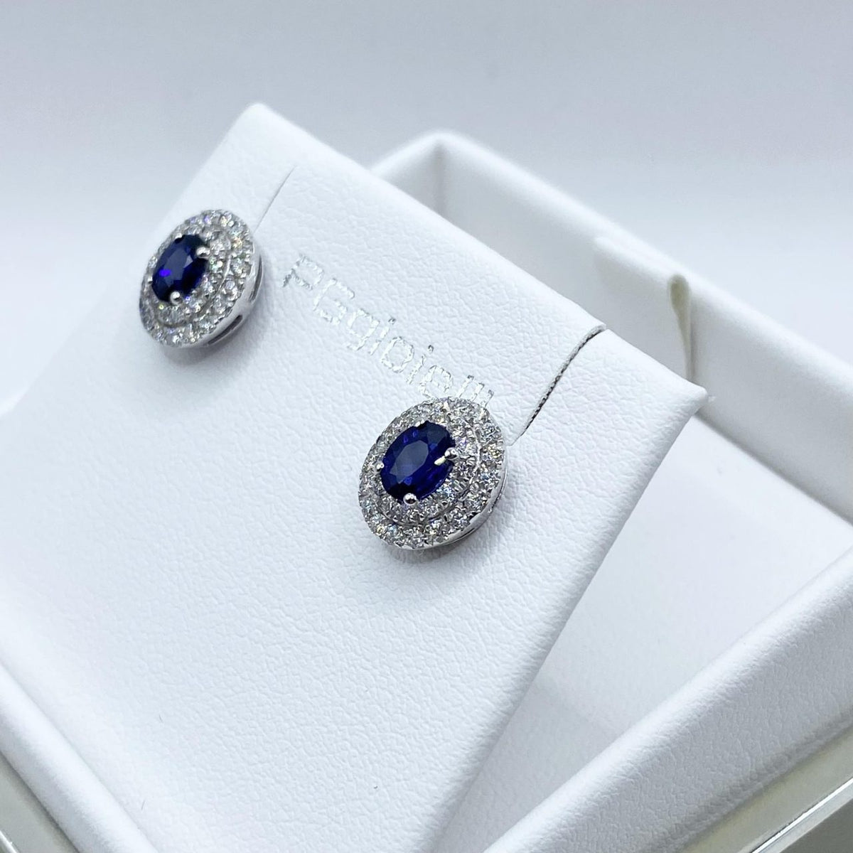 Orecchini Pg Gioielli in Oro 18KT con Zaffiri Ct. 0.76 e Diamanti