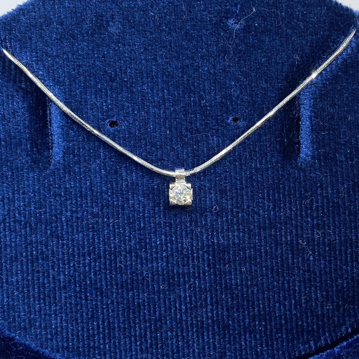 Collana Recarlo Punto Luce in Oro 18KT e Diamante Ct 0.10