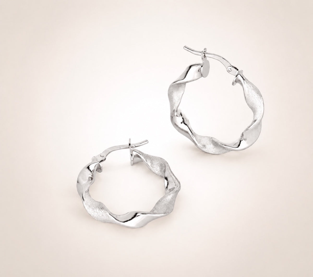 Orecchini a Cerchio 15mm iGold in oro Bianco 9KT