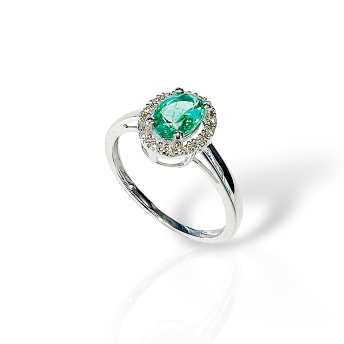 Anello Donna Oro 18KT con Smeraldo Ct 0.70 e Diamanti