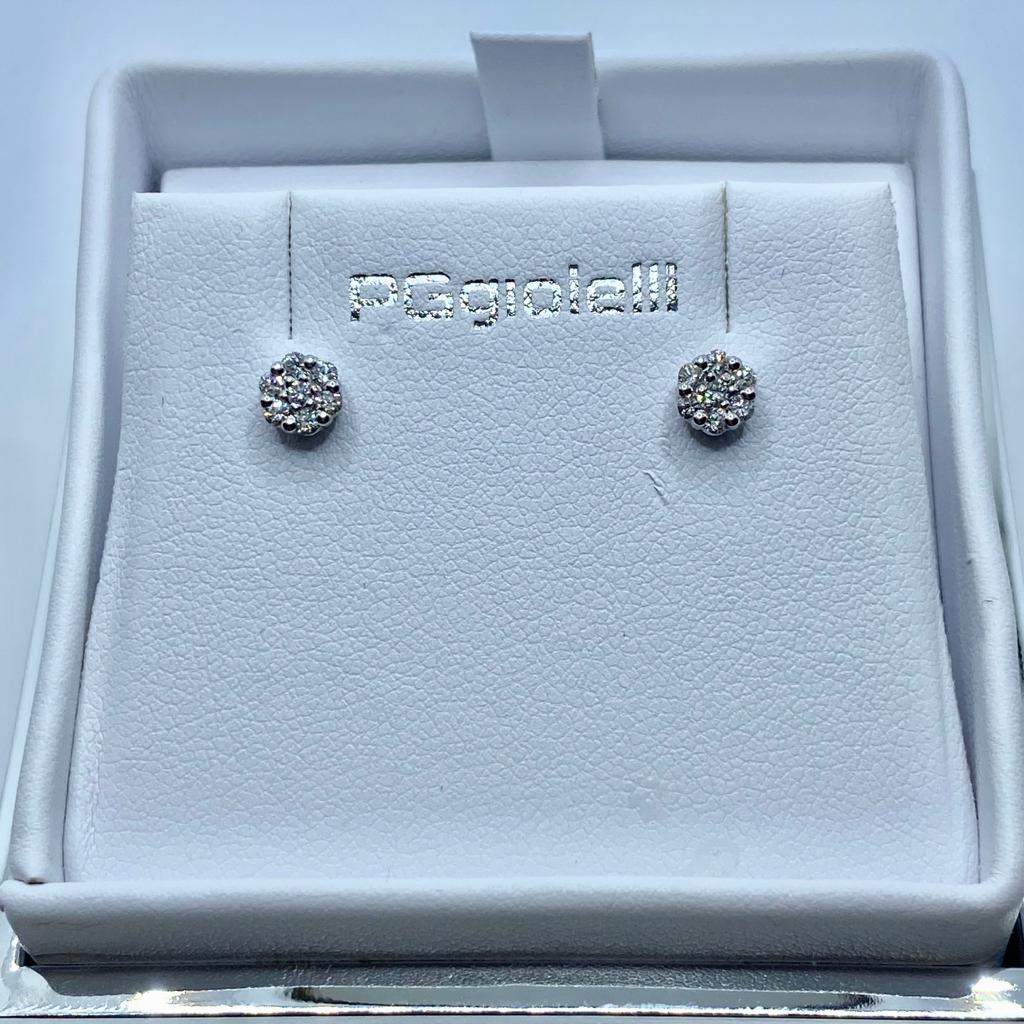Orecchini Pg Gioielli Punto Luce Pavè con Diamanti Ct. 0,28