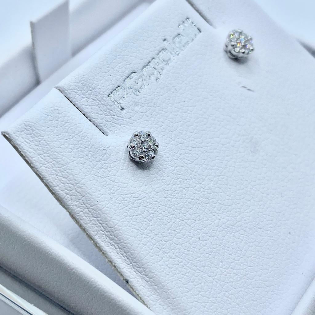 Orecchini Pg Gioielli Punto Luce Pavè con Diamanti Ct. 0,14