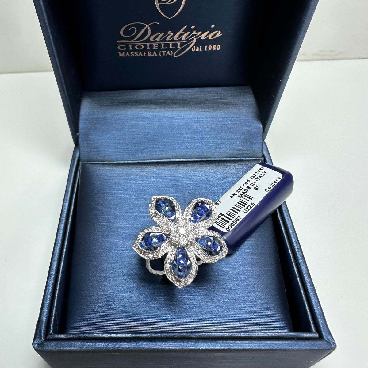 Anello Dartizio Gioielli a Fiore in Oro 18KT 18KT con Zaffiri e Diamanti