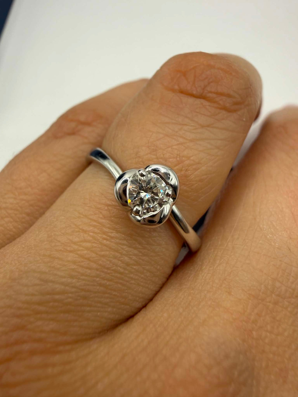 Anello Solitario Salvini in Oro 18KT 18KT e Diamante ct. 0,31