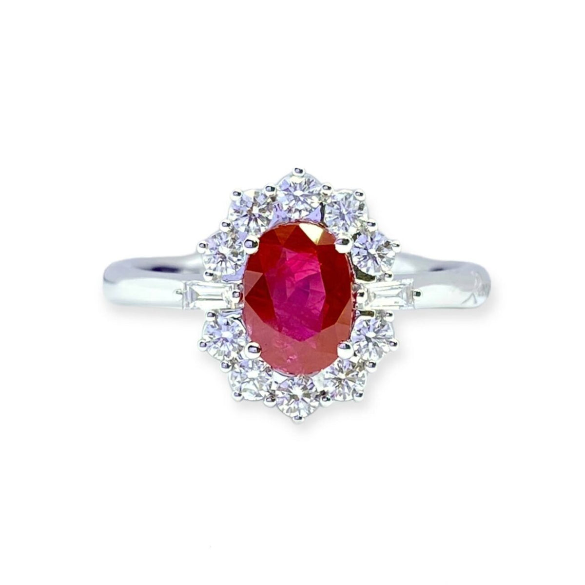 Anello Recarlo con Diamanti e Rubino Ct 1,16