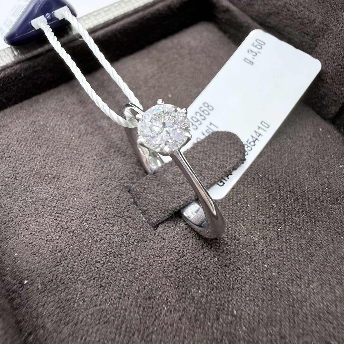 Anello Crivelli Solitario Tiffany 6 Griffe in Oro 18KT e Diamante GIA Ct 0.52