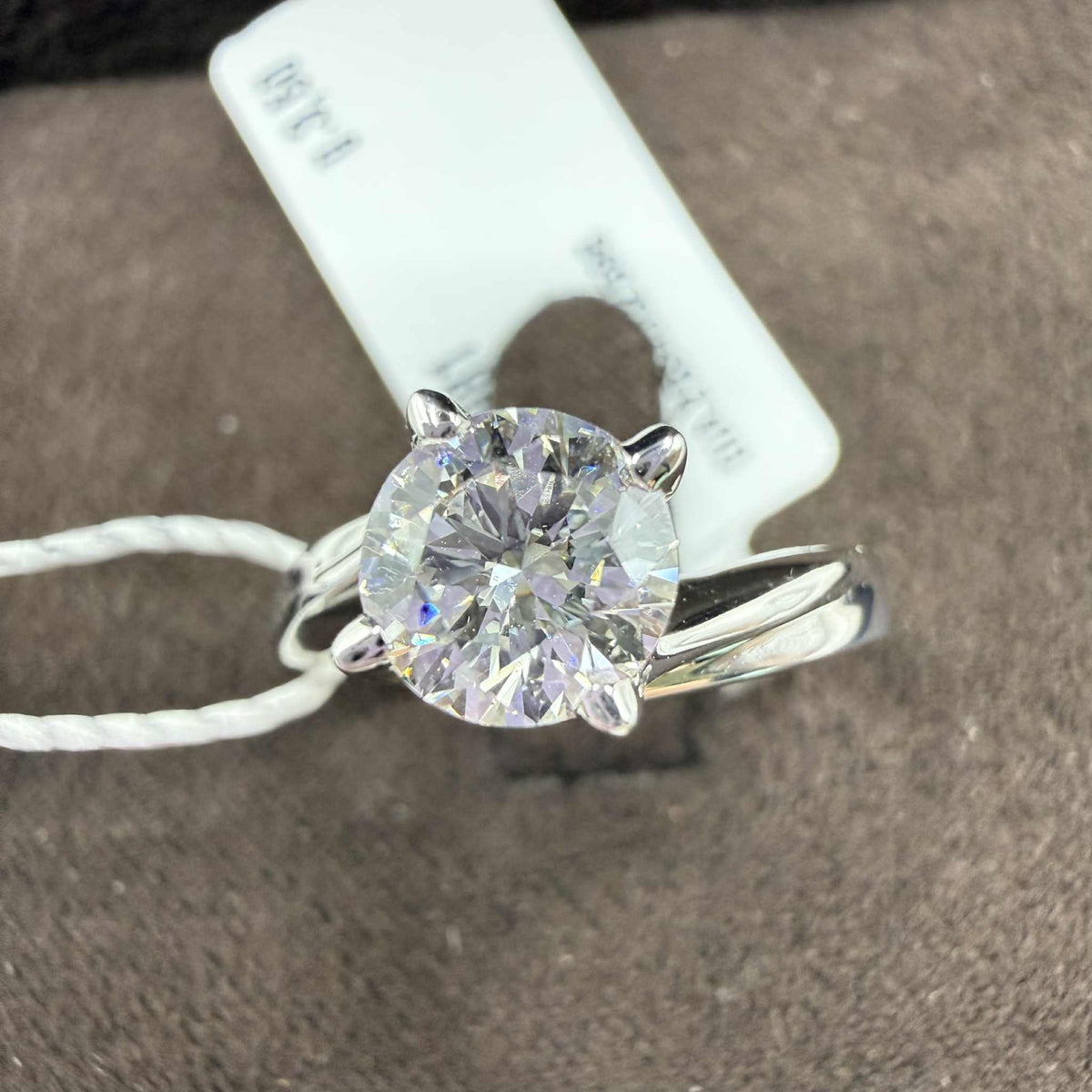 Anello Crivelli Solitario in Oro 18KT 18KT e Diamante GIA Ct 1.00