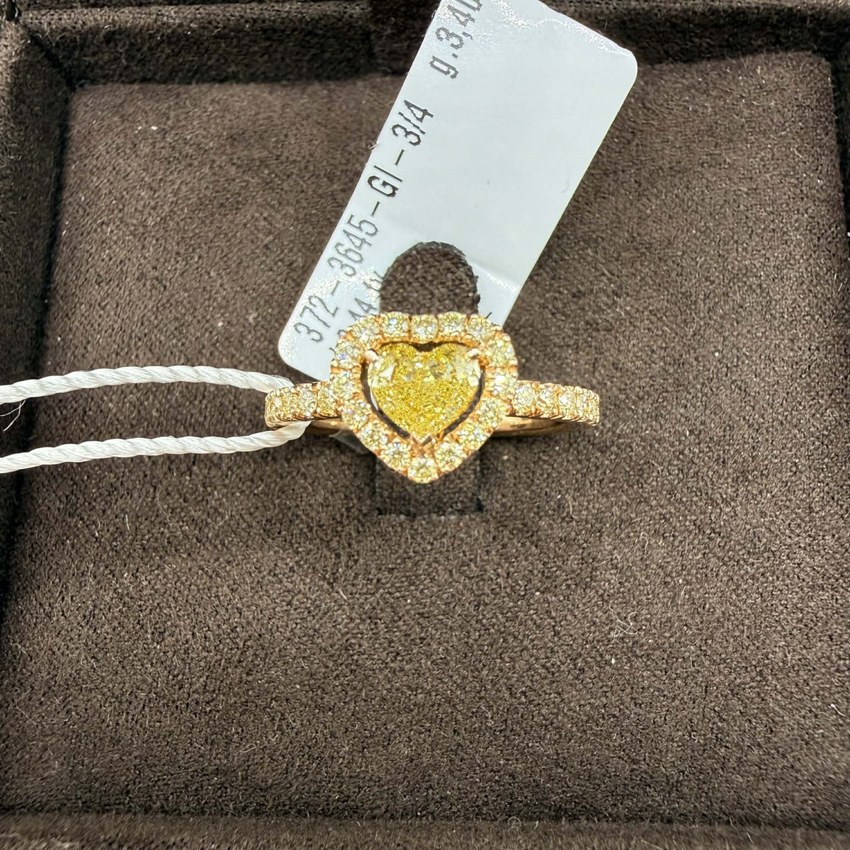 Anello Donna Crivelli in Oro 18KT Rosè e Diamanti Fancy a Cuore
