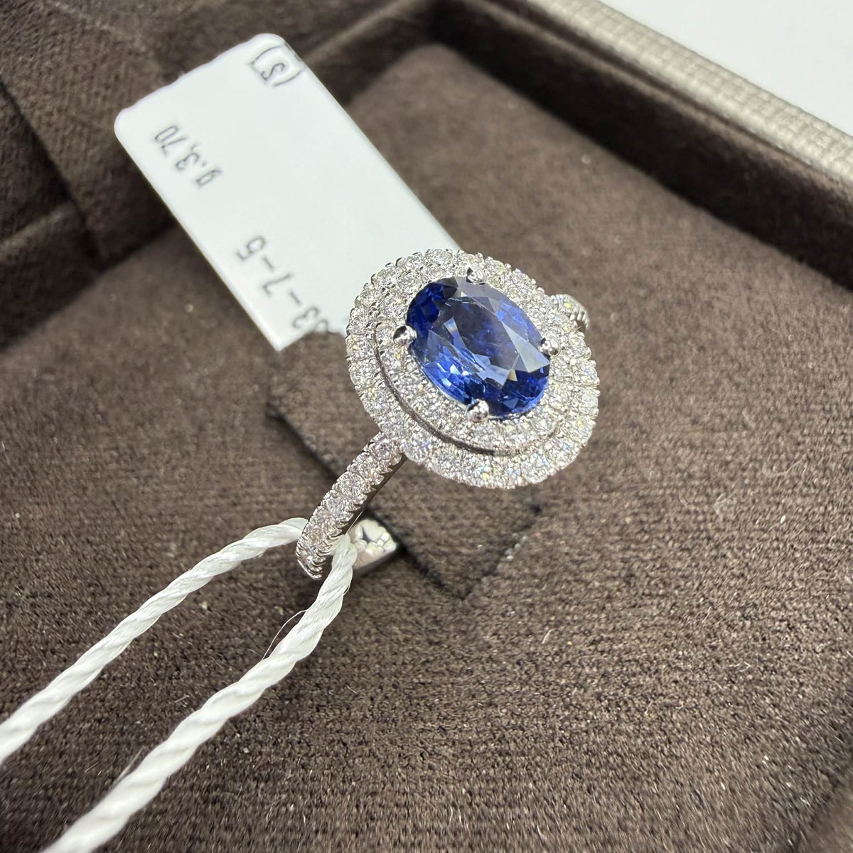 Anello Donna Crivelli con Diamanti e Zaffiro Ct. 0.91