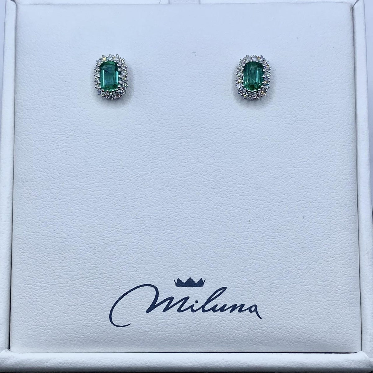 Orecchini Miluna in Oro 18KT 18KT con Diamanti e Smeraldi Ct. 1,1
