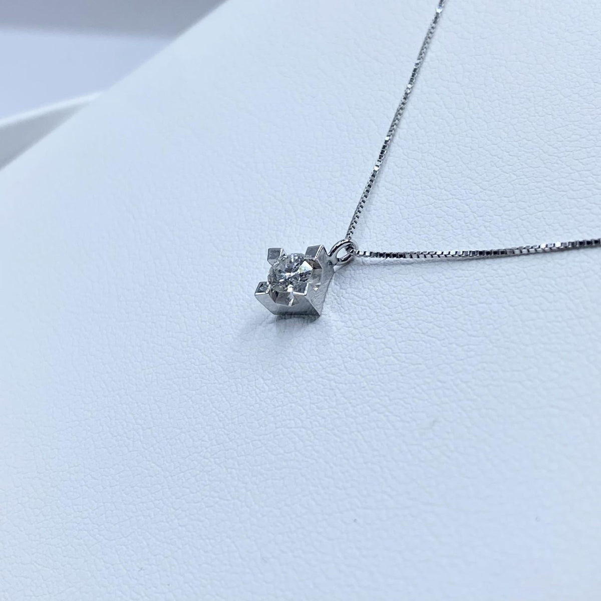 Collana Punto Luce PG Gioielli con Diamante Ct. 0.24