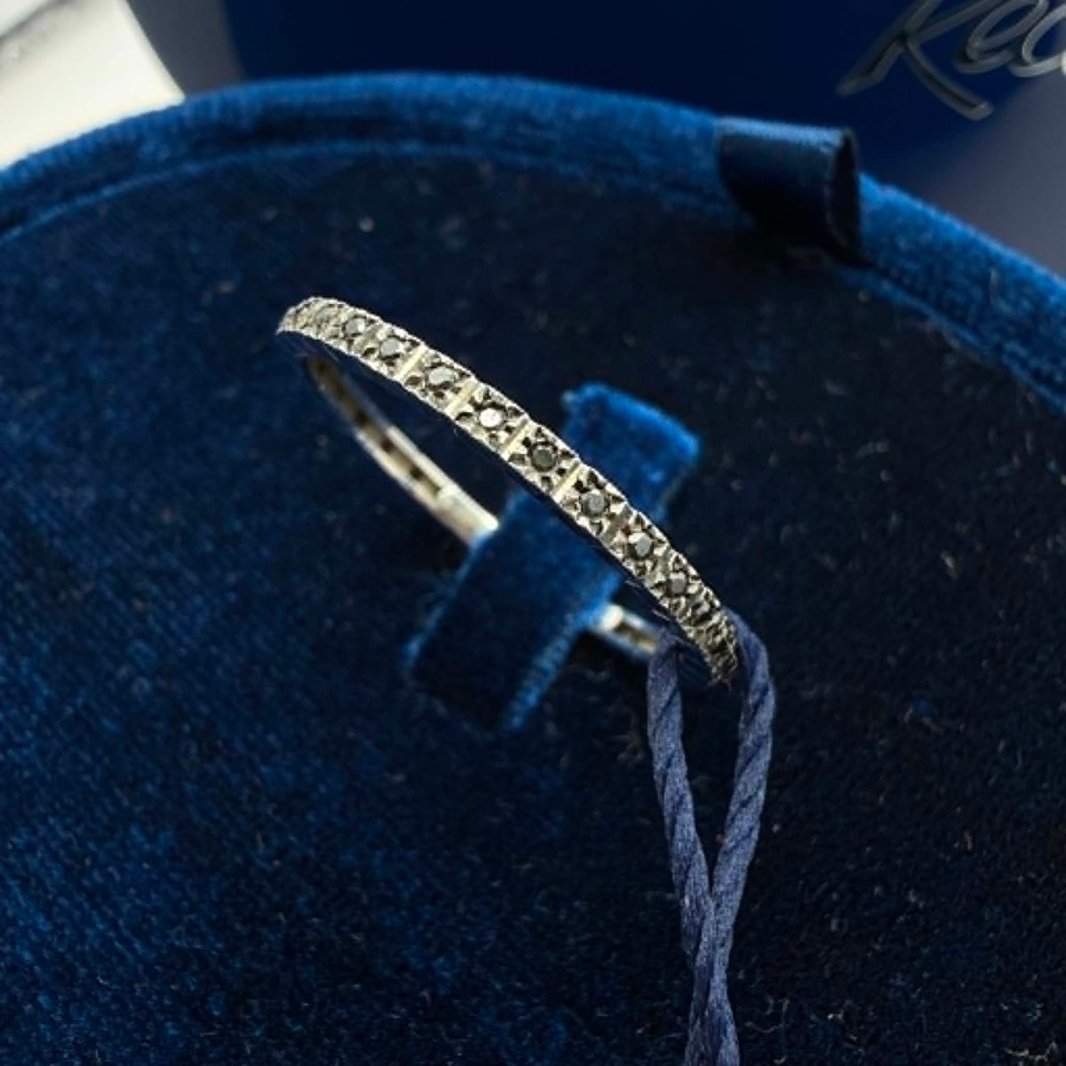 Anello Veretta Girodito Recarlo in Oro 18KT 18KT e Diamanti Ct. 0.19