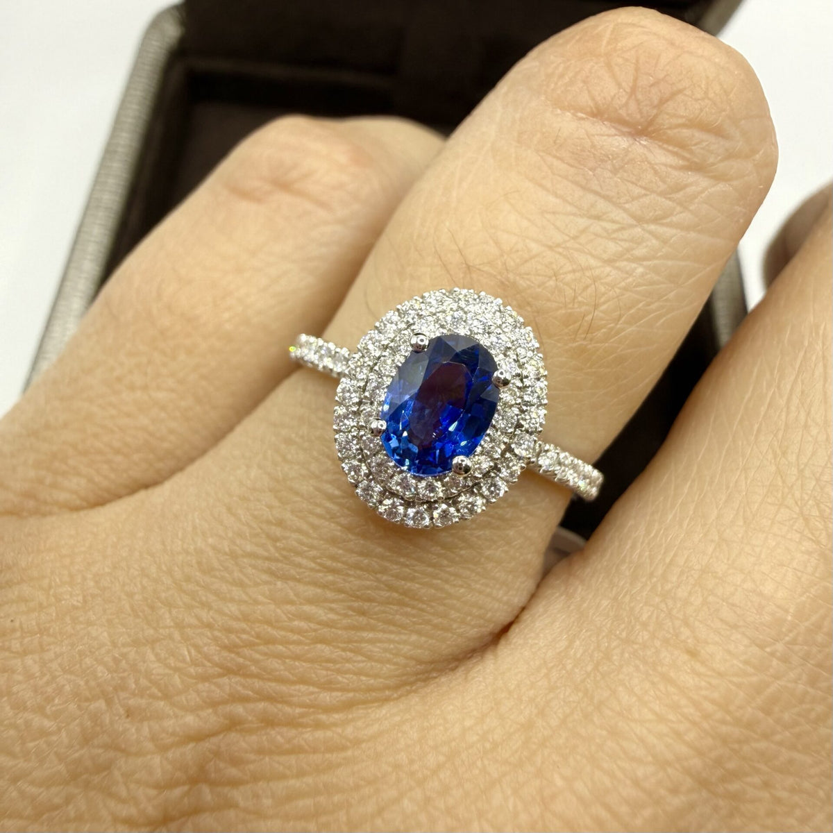 Anello Donna Crivelli con Diamanti e Zaffiro Ct. 0.91