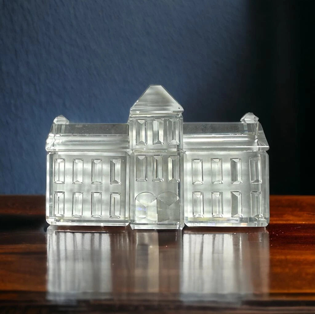 Swarovski "Municipio" realizzate da Gabriele Stamey nel 1993