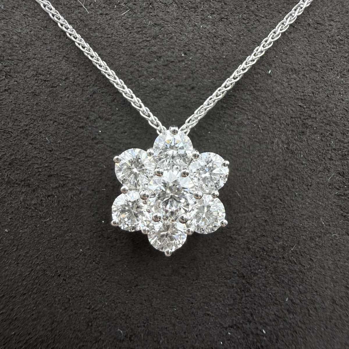 Collana Crivelli a Fiore in Oro 18KT 18KT e Diamanti