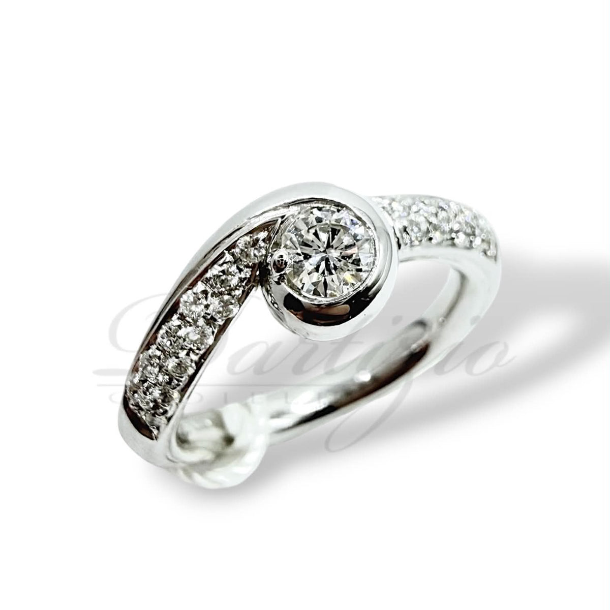 Anello Solitario Salvini in Oro 18KT 18KT e Diamante ct. 0,24