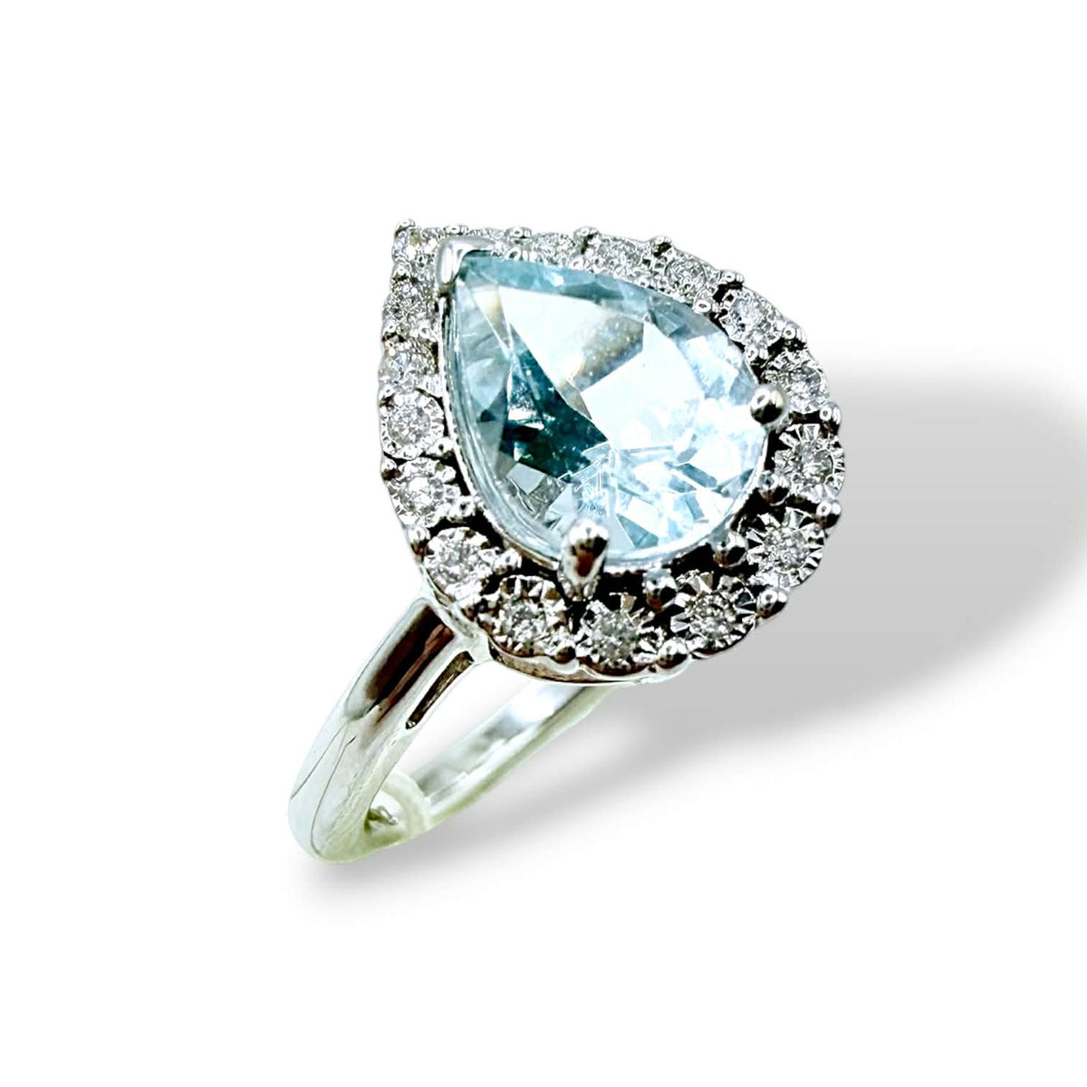 Anello a Goccia Donna Oro 18KT con Acquamarina Ct. 1,10