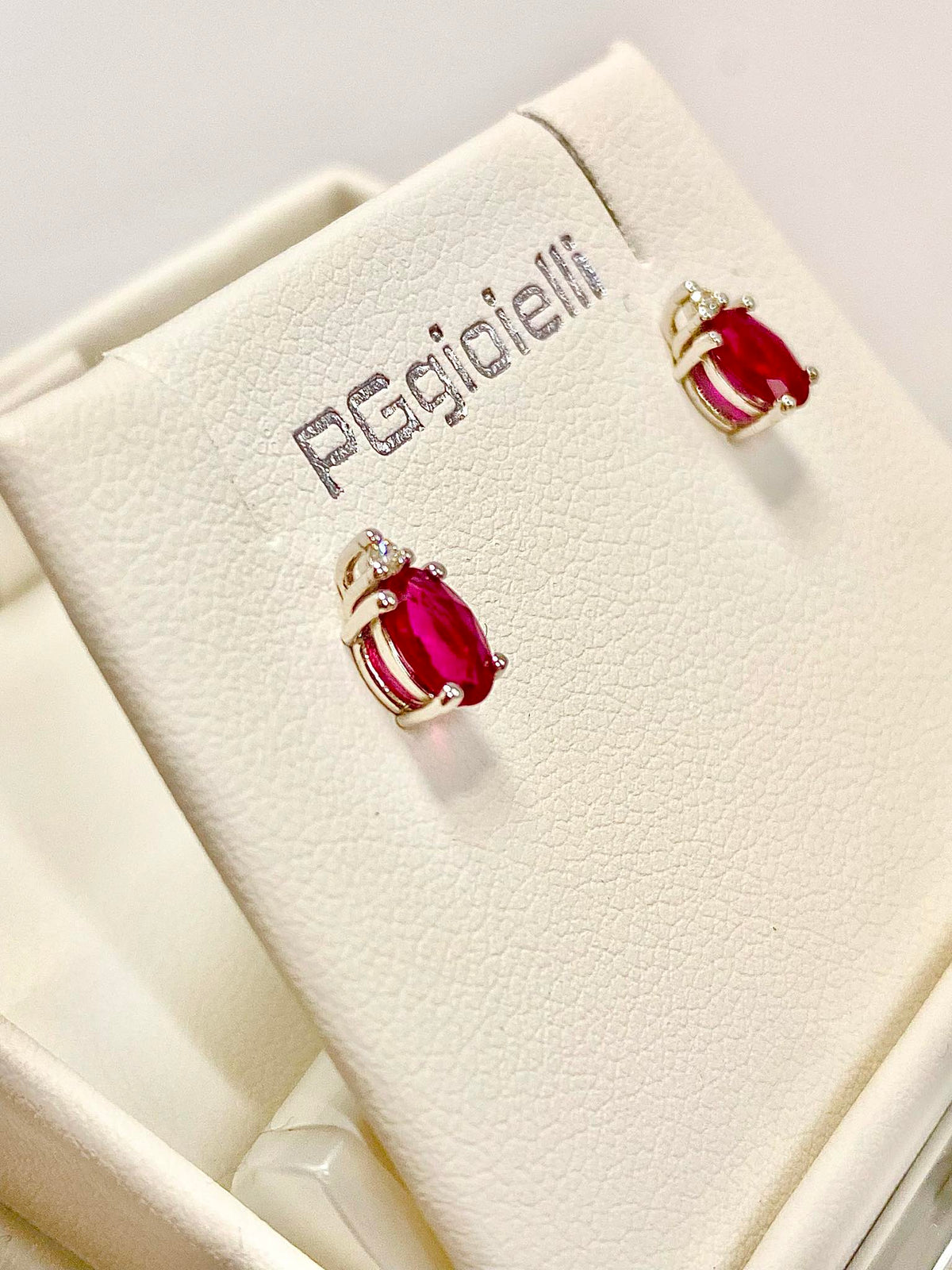 Orecchini Donna Pg Gioielli con Diamanti e Rubini Ct. 0,90