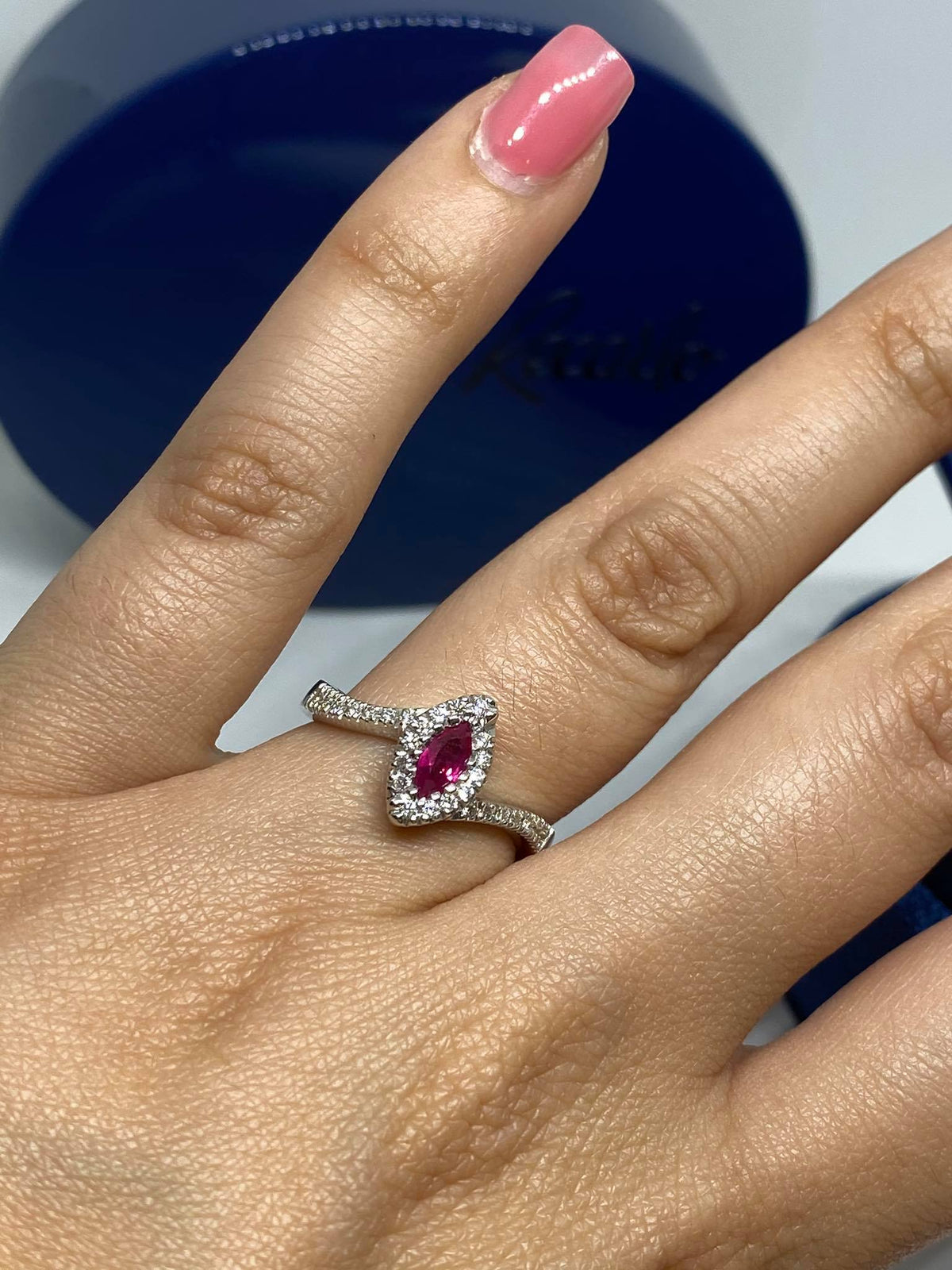 Anello Donna Recarlo con Rubino ct 0.29 e Diamanti