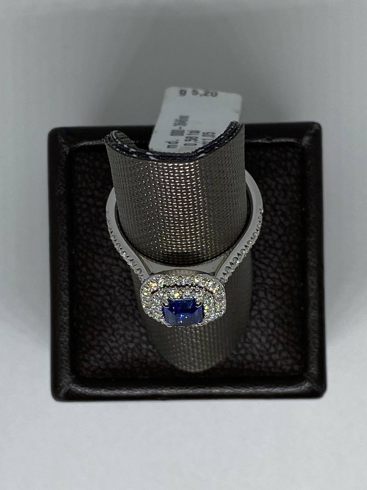 Anello Donna Crivelli Con Zaffiro Ct 1.05 e Diamanti