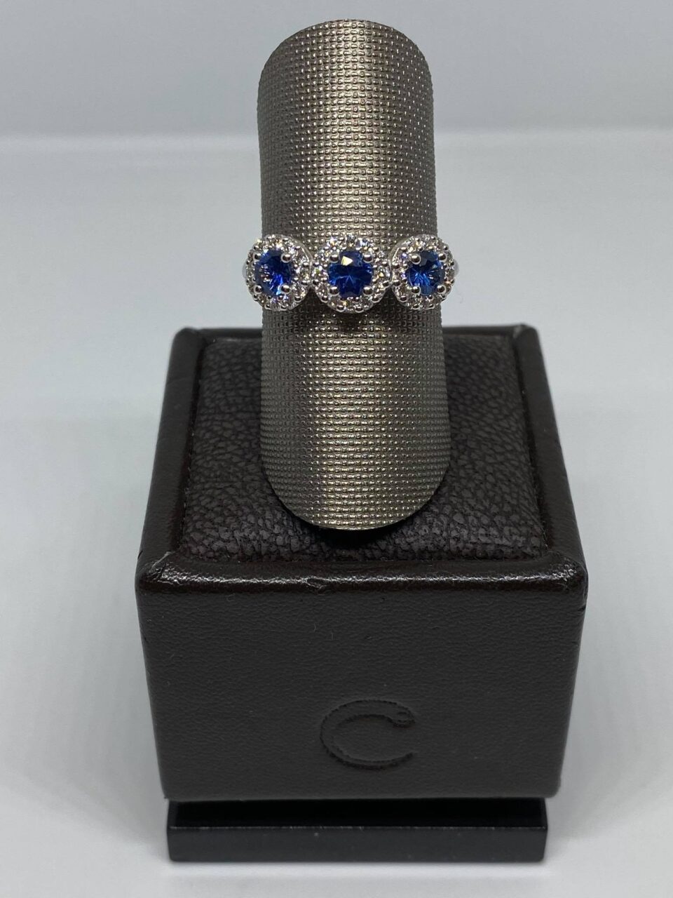 Anello Donna Crivelli Con Zaffiri Ct 0.73 e Diamanti