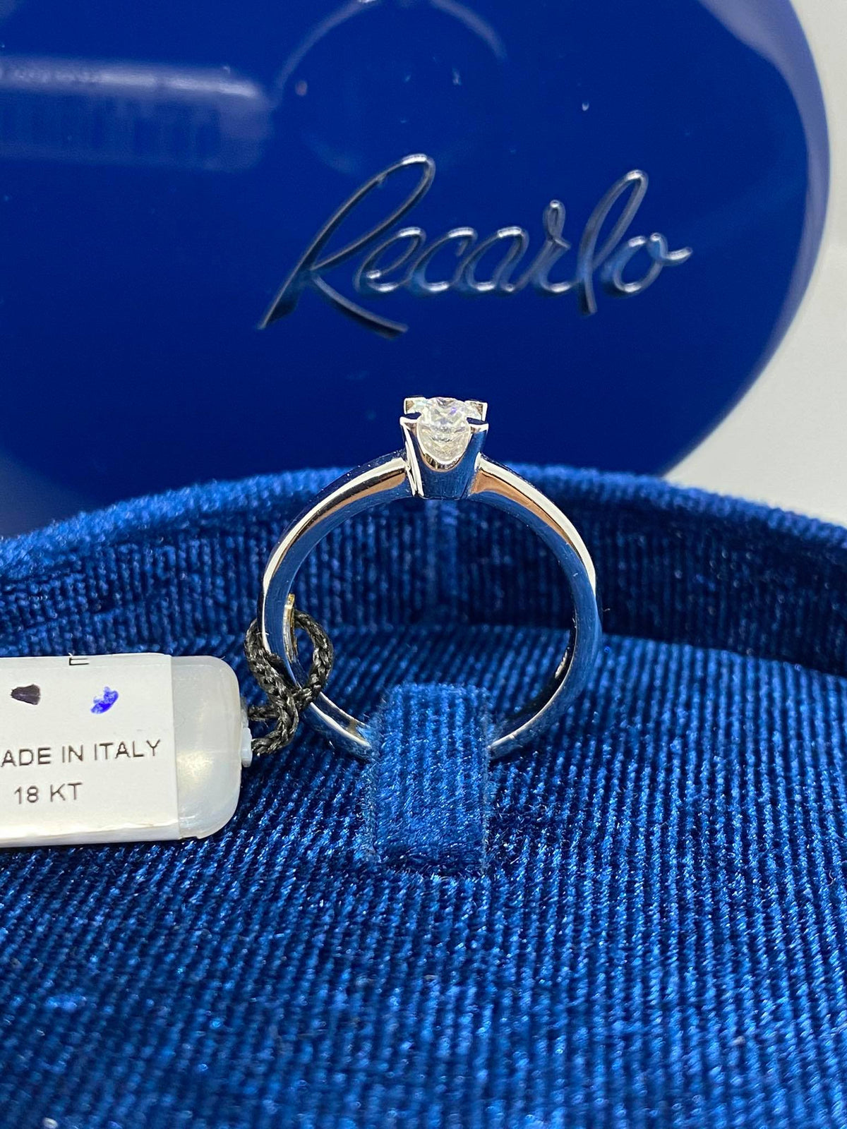 Anello Solitario Recarlo con Diamante Ct 0.30