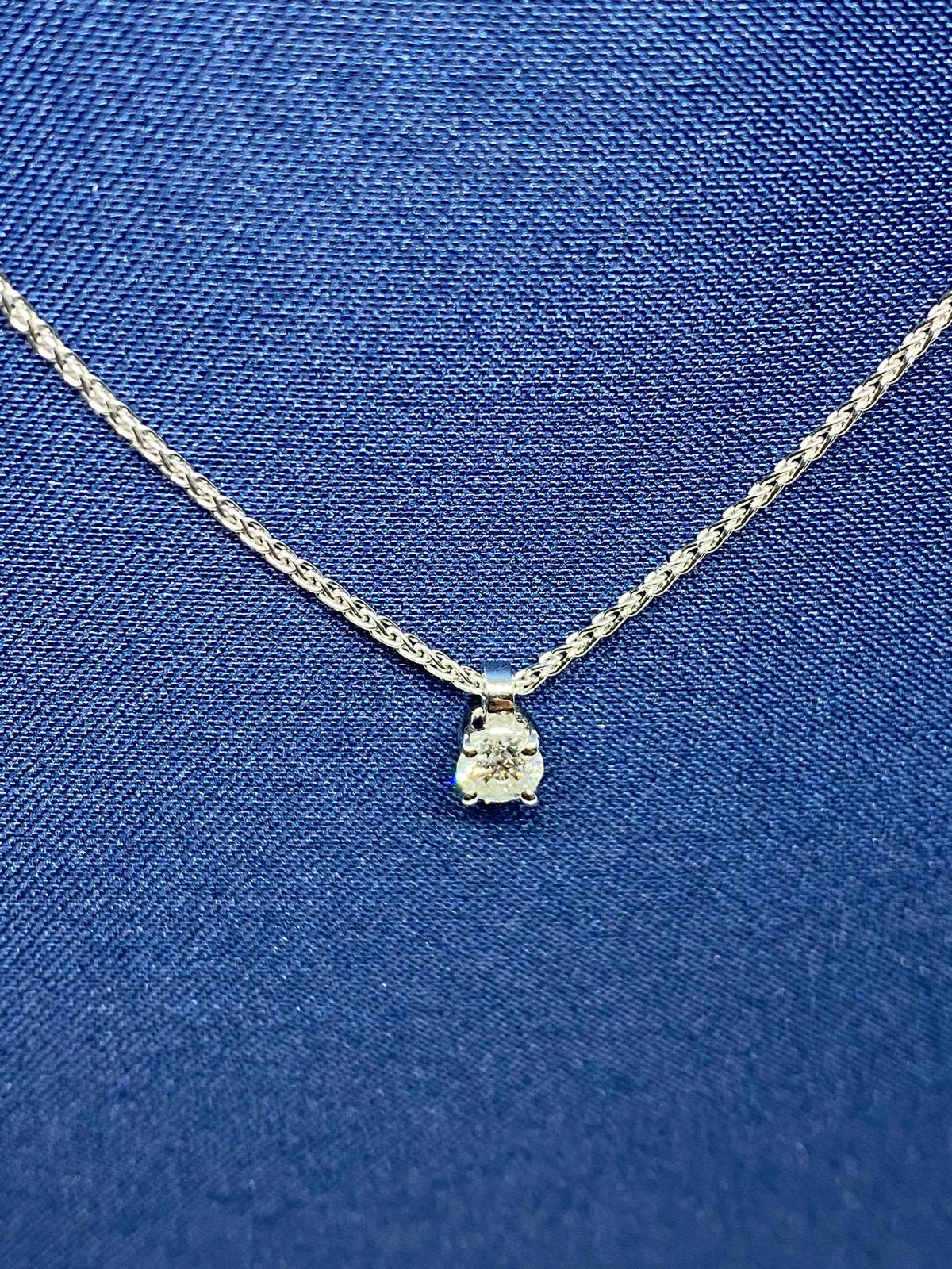 Collana Punto Luce Recarlo con Diamante