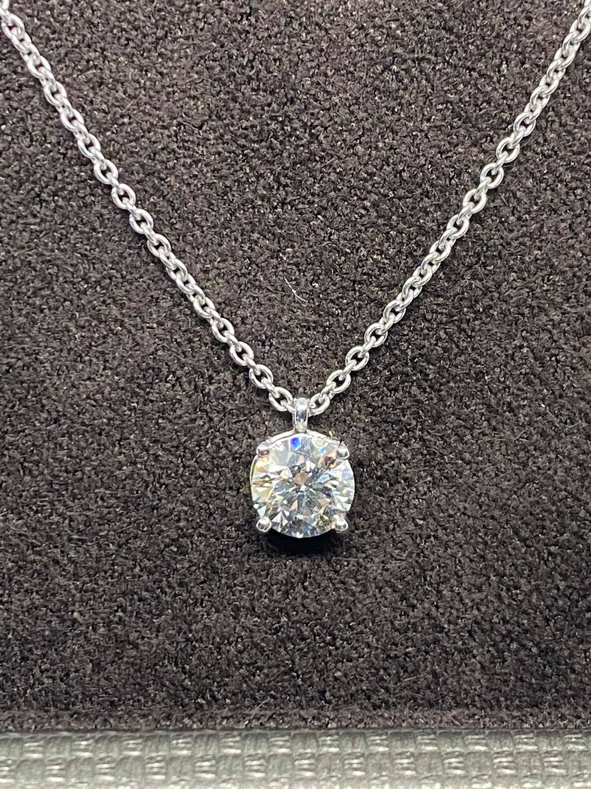Collana Punto Luce Crivelli con Diamante Ct 0.51