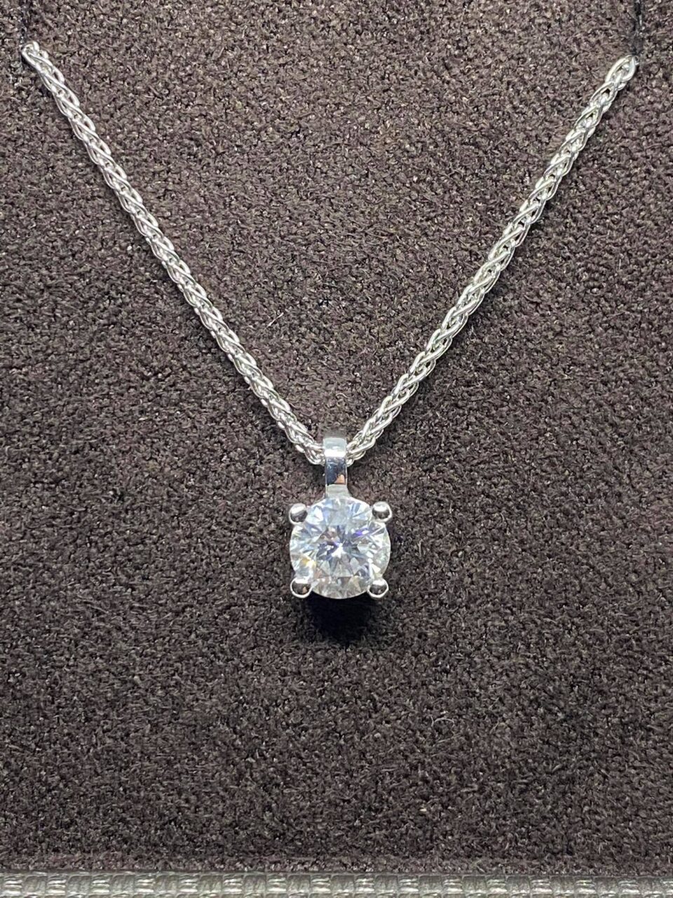Collana Punto Luce Crivelli con Diamante Ct 0.65
