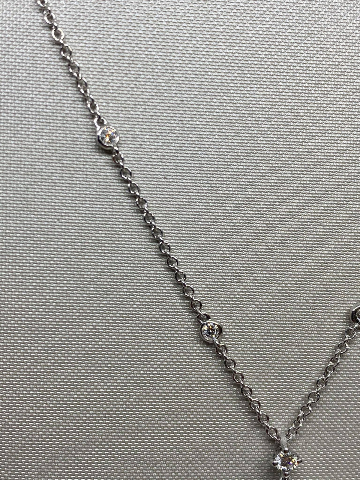 Collana Donna Crivelli a goccia con Zaffiro Ct 1.79