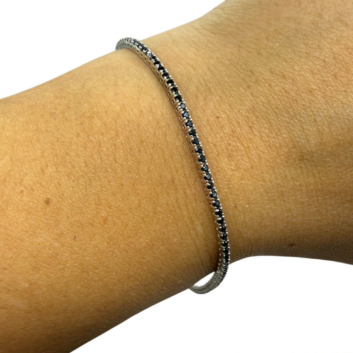 Bracciale Tennis in Oro 18KT 18KT e Zirconi Neri