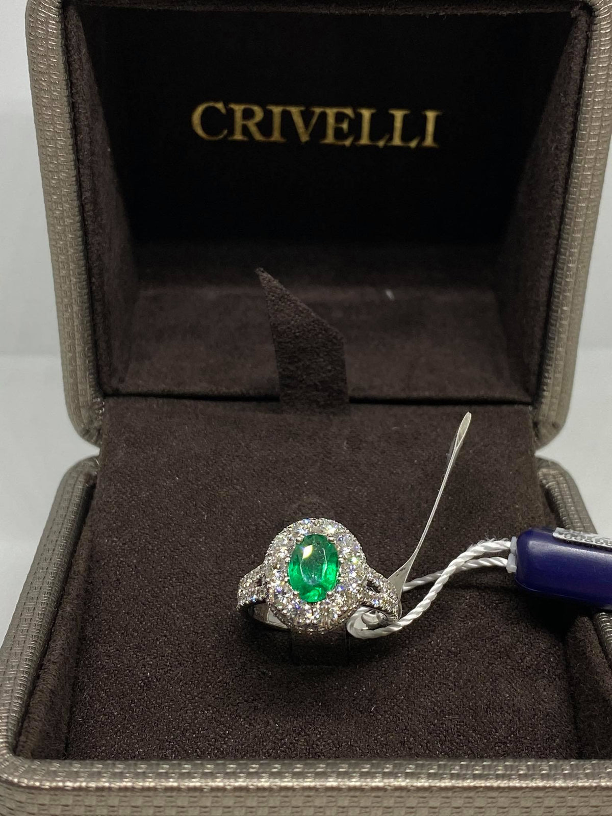 Anello Donna Crivelli con Smeraldo Colombiano Ct 0.97 e Diamanti