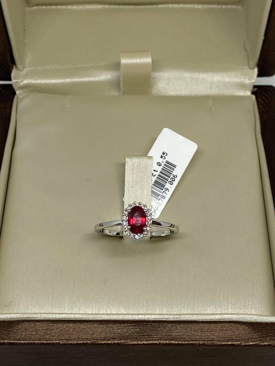 Anello Donna Oro 18KT con Rubino Ct 0.55