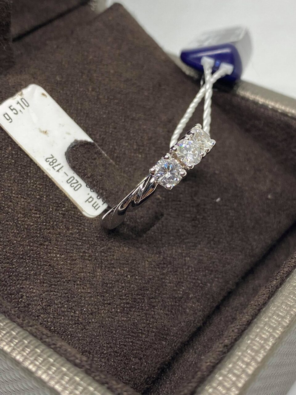 Anello Crivelli Trilogy in Oro 18KT e Diamanti Ct 0.93