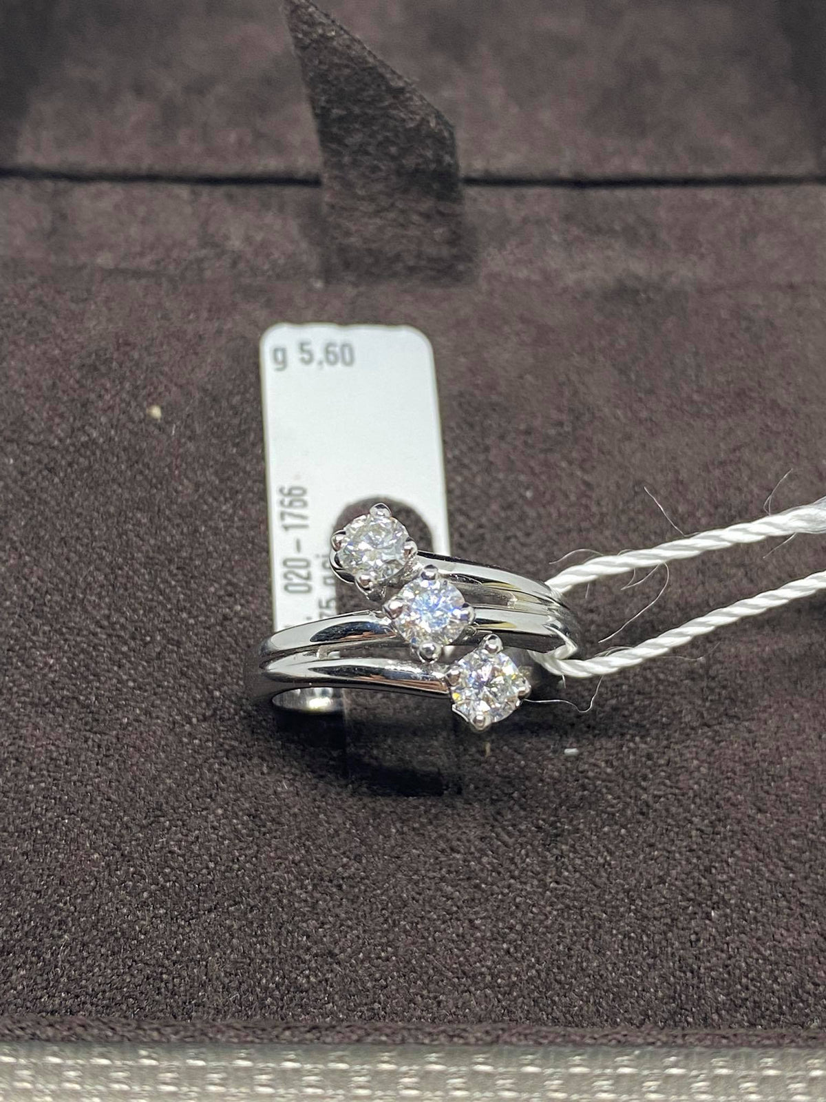 Anello Crivelli Trilogy in Oro 18KT e Diamanti Ct 0.75