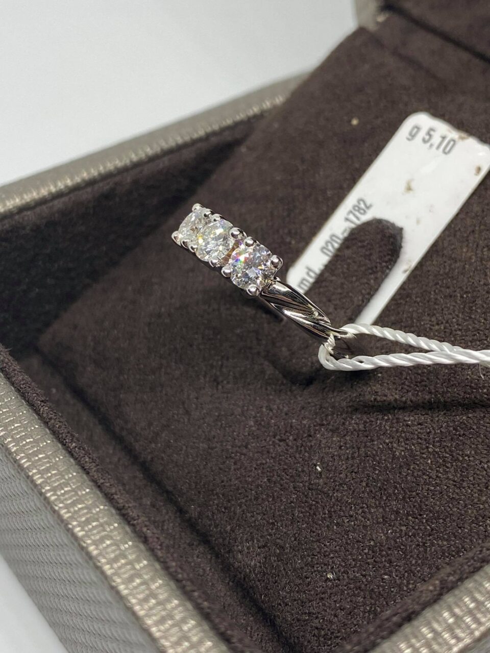 Anello Crivelli Trilogy in Oro 18KT e Diamanti Ct 0.93
